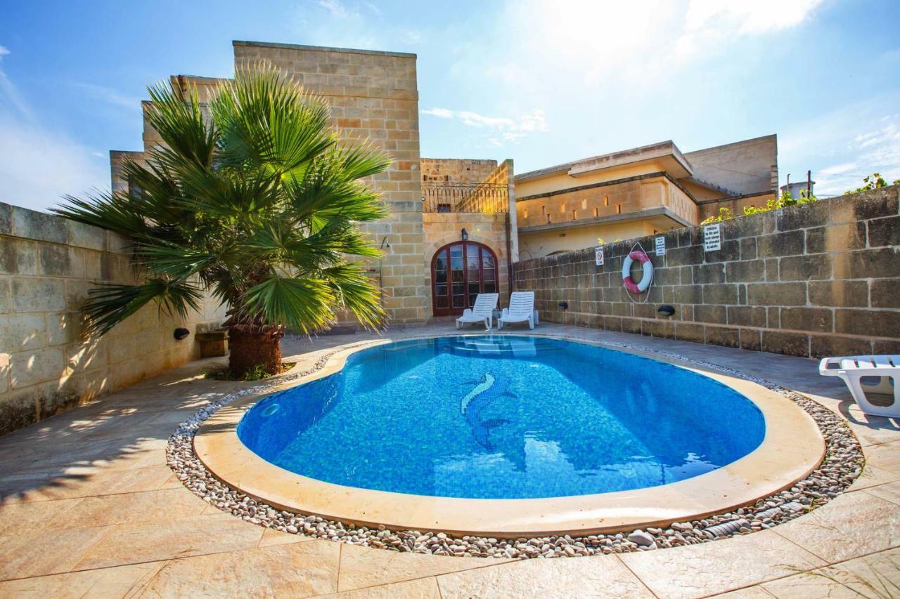 Il-Veduta Holiday Farmhouse With Sunny Private Pool In Island Of Gozo Għarb Dış mekan fotoğraf